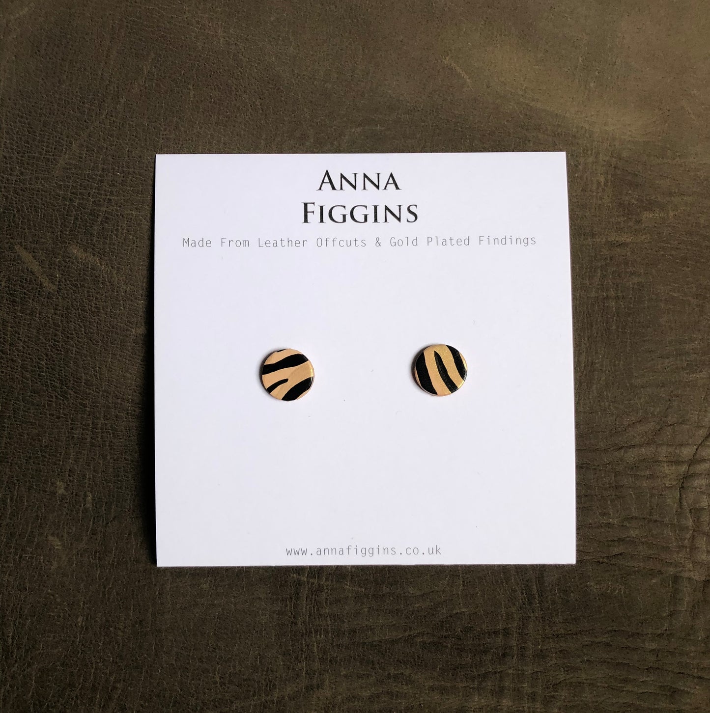 Tiger stripe studs