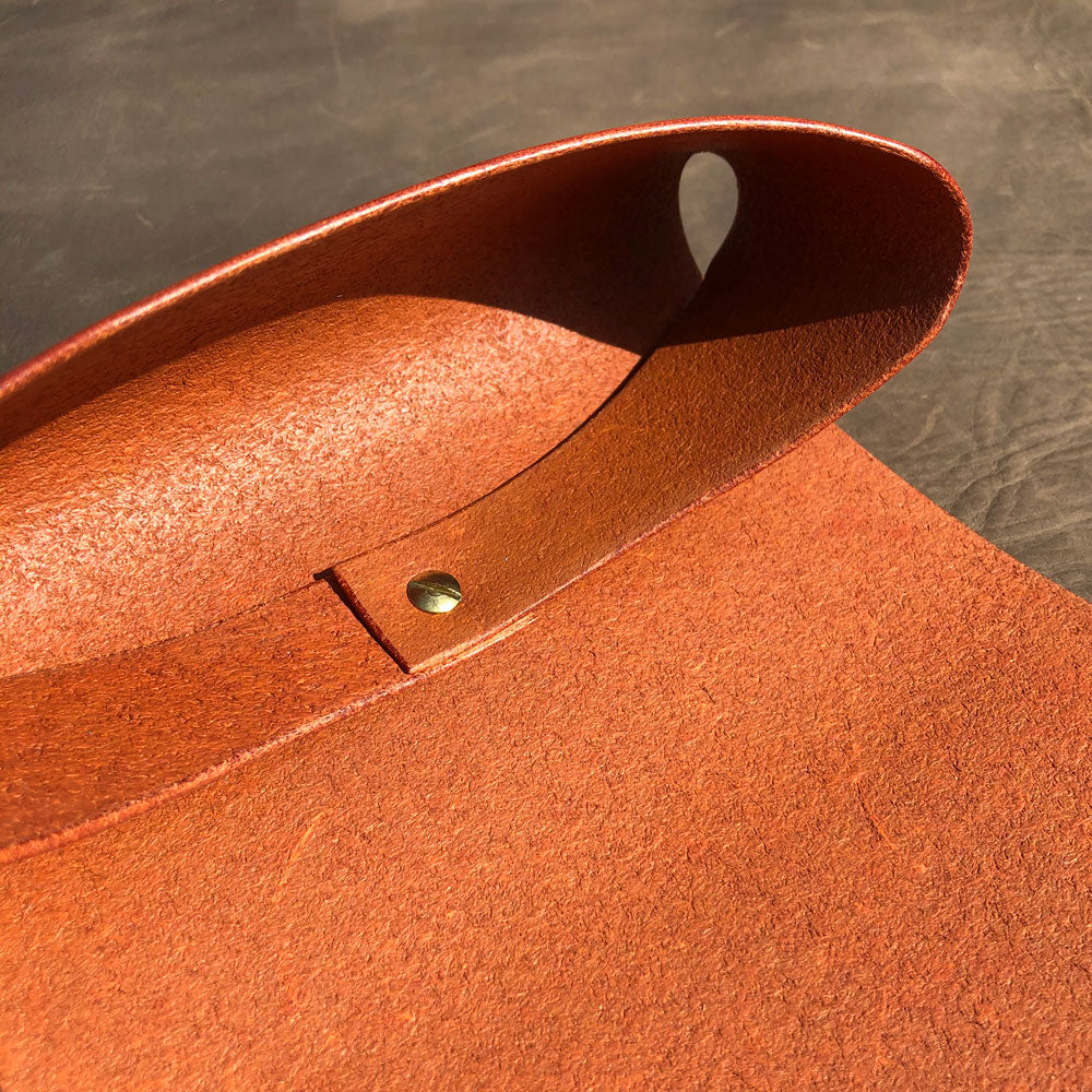 Handmade leather glasses case - Tan